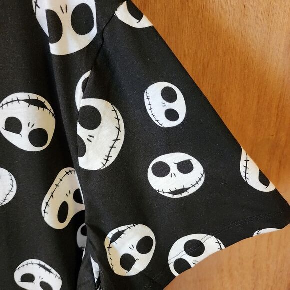 Disney's Nightmare Before Christmas Short Sleeve Jack Skellington NWT Tshirt - Picture 3 of 5